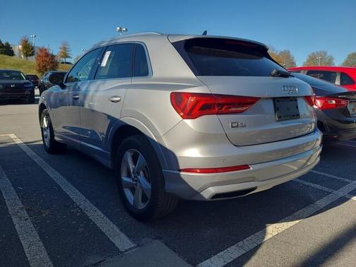 2020 Audi Q3 45 Premium