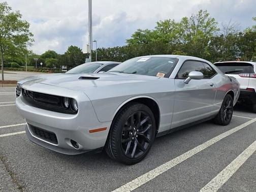 2021 Dodge Challenger SXT