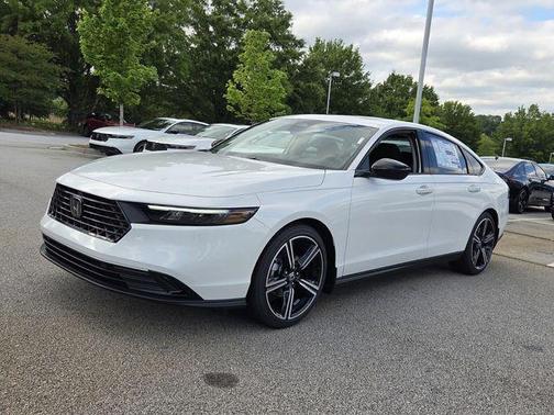 Platinum White Pearl 2026 Honda Accord SE