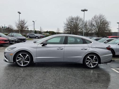 2023 Hyundai SONATA SEL Plus