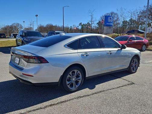 Solar Silver Metallic 2024 Honda Accord EX