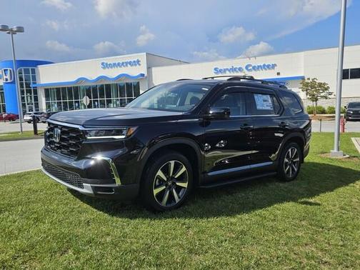 2025 Honda Pilot Touring