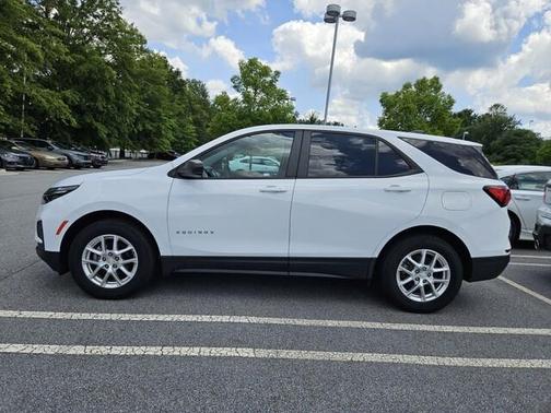 2022 Chevrolet Equinox LS