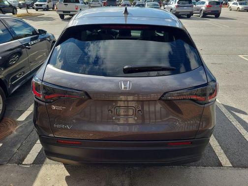 2025 Honda HR-V LX
