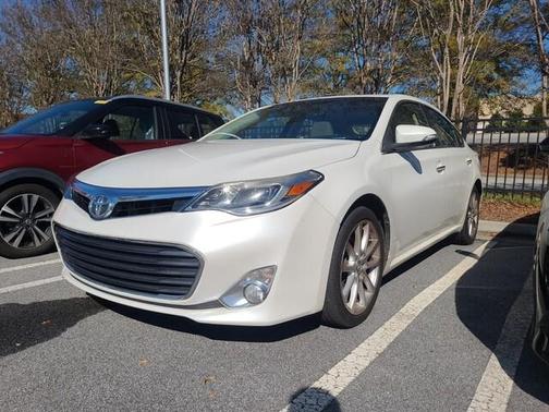 2013 Toyota Avalon XLE