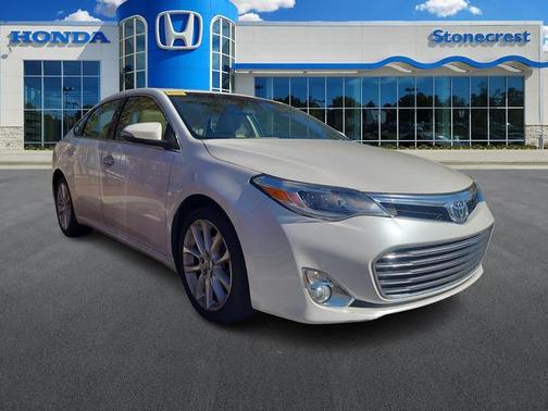 2013 Toyota Avalon XLE