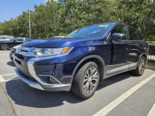 2016 Mitsubishi Outlander ES