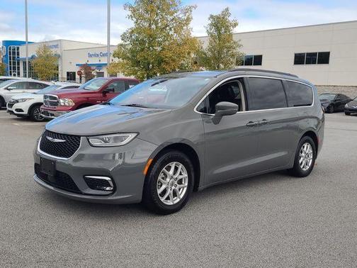 2022 Chrysler Pacifica Touring-L