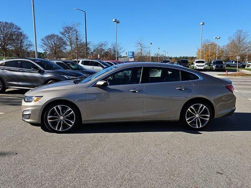 2024 Chevrolet Malibu 2LT