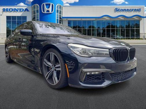 2017 BMW 740 i