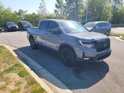 Sonic Gray Pearl 2025 Honda Ridgeline TrailSport+