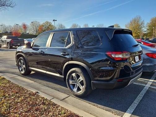 2023 Honda Pilot EX-L 7-Passenger