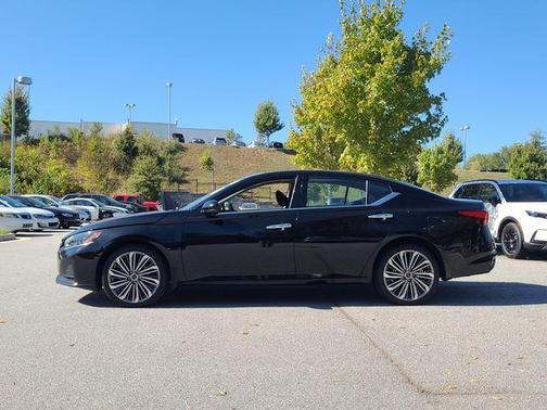 2024 Nissan Altima 2.5 SL