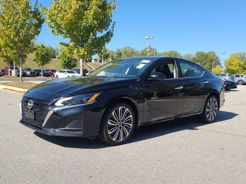 2024 Nissan Altima 2.5 SL