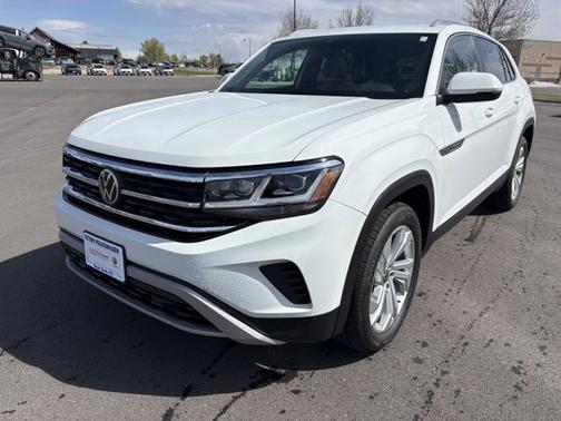 Pure White 2020 Volkswagen Atlas Cross Sport 3.6 V6 SEL