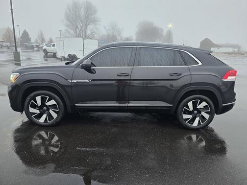 2022 Volkswagen Atlas Cross Sport 3.6 V6 SEL R-Line