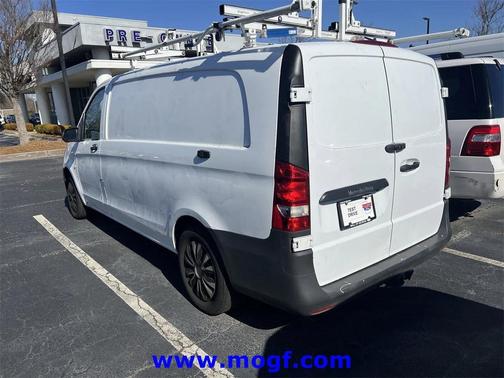 2023 Mercedes-Benz Metris Base