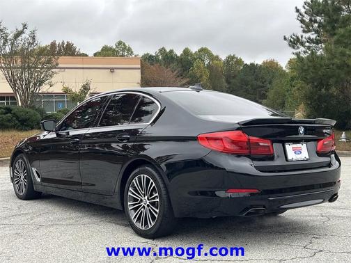 2019 BMW 540 540i