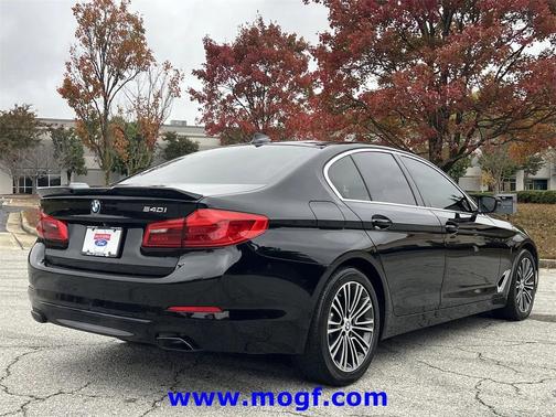 2019 BMW 540 540i