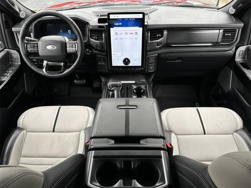 2023 Ford F-150 Lightning Platinum