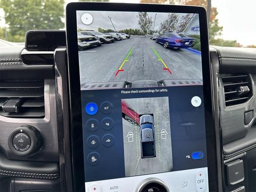 2023 Ford F-150 Lightning Platinum