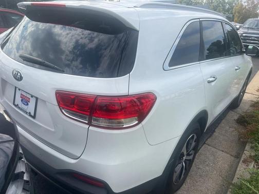 2016 Kia Sorento EX