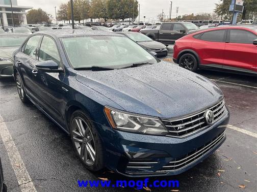 2018 Volkswagen Passat 2.0T R-Line