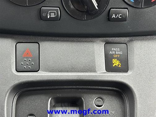 2021 Nissan NV200 SV