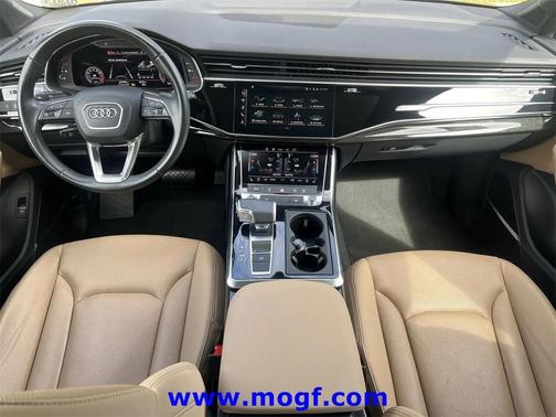 2021 Audi Q7 55 Premium Plus