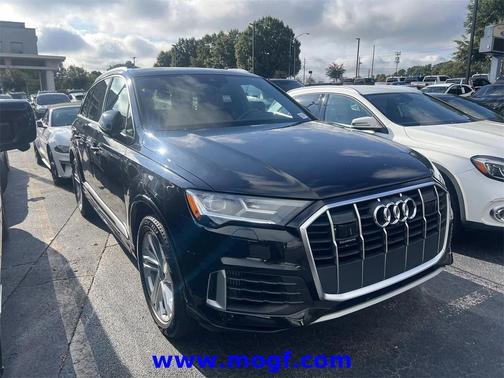 2021 Audi Q7 55 Premium Plus