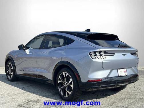 2022 Ford Mustang Mach-E Premium