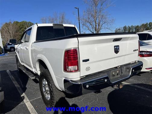 2018 RAM 2500 Laramie Crew Cab 4x4 6'4' Box