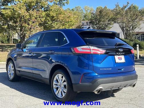 2022 Ford Edge Titanium