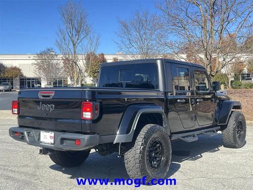 2022 Jeep Gladiator Sport S