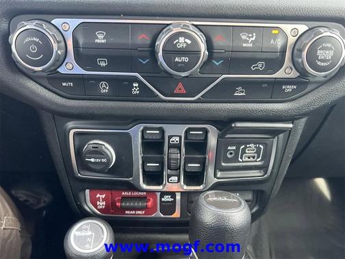 2024 Jeep Gladiator Sport