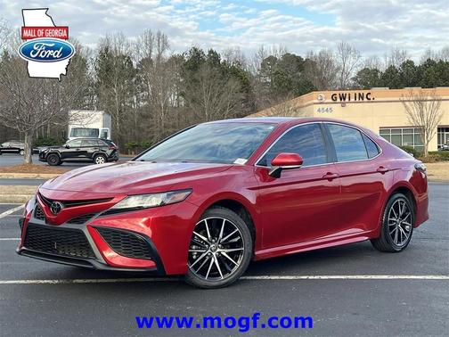 2024 Toyota Camry SE