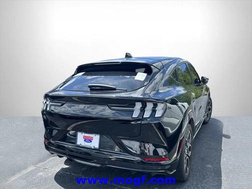 2022 Ford Mustang Mach-E GT