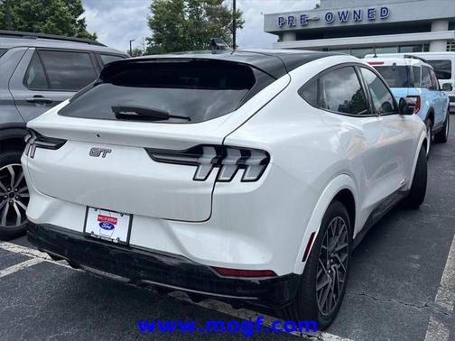 2021 Ford Mustang Mach-E GT