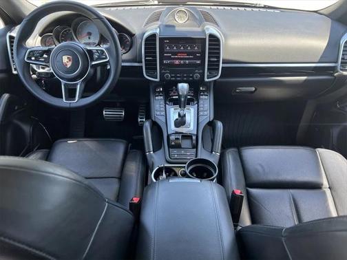 2018 Porsche Cayenne S
