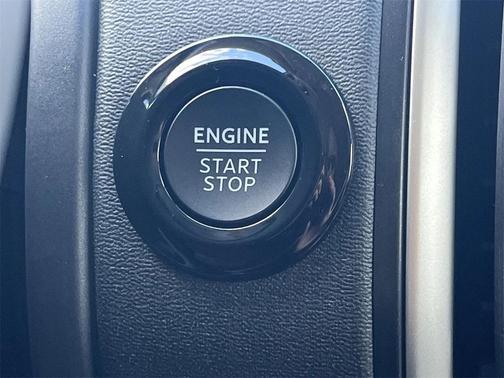 2025 Ford Expedition Max Active 4x2