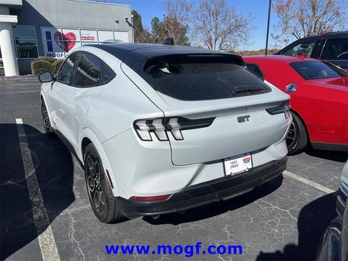 2022 Ford Mustang Mach-E GT