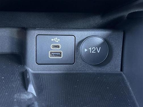 2025 Ford Escape Base