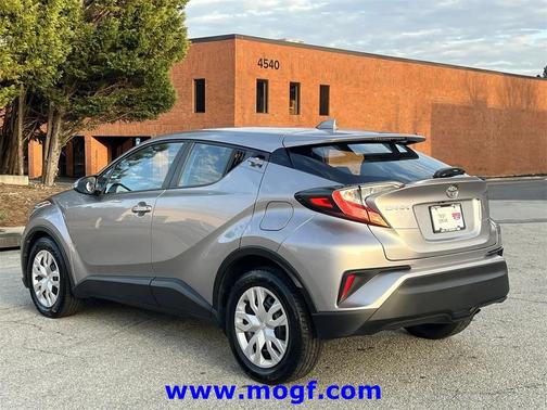 2020 Toyota C-HR LE