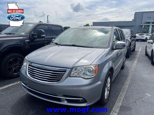 Billet Silver Metallic Clearcoat 2015 Chrysler Town & Country Limited Platinum