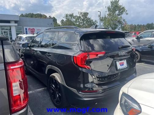 2021 GMC Terrain SLT