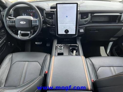 2024 Ford Expedition Max Platinum