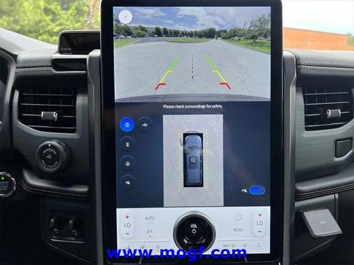 2024 Ford Expedition Max Platinum