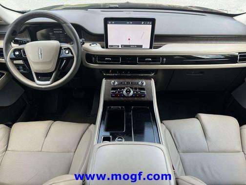 Flight Blue Metallic Clearcoat 2022 Lincoln Aviator Reserve AWD