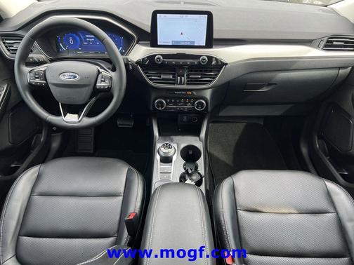 Carbonized Gray Metallic 2022 Ford Escape SEL