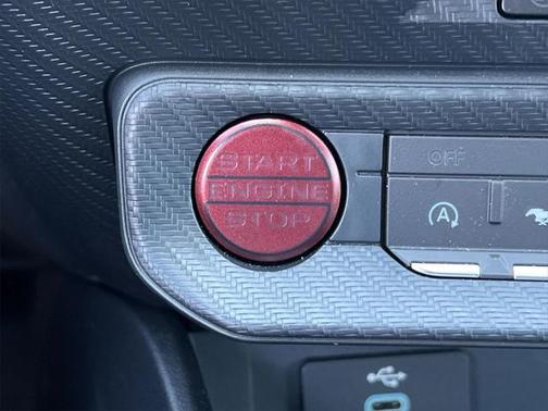 2025 Ford Mustang EcoBoost